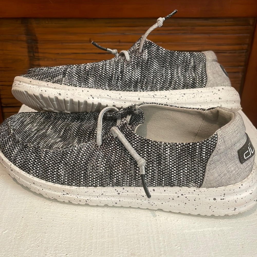 Hey Dude Wendy Sox size 6 shoe